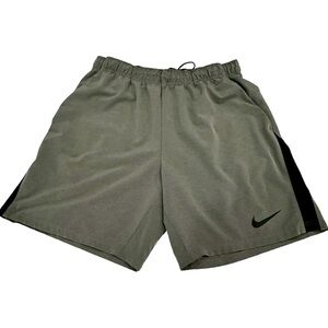Nike Hybrid Athletic Shorts - Size Large